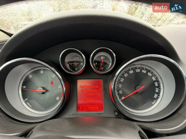 Серый Опель Инсигния, объемом двигателя 1.96 л и пробегом 270 тыс. км за 8500 $, фото 13 на Automoto.ua