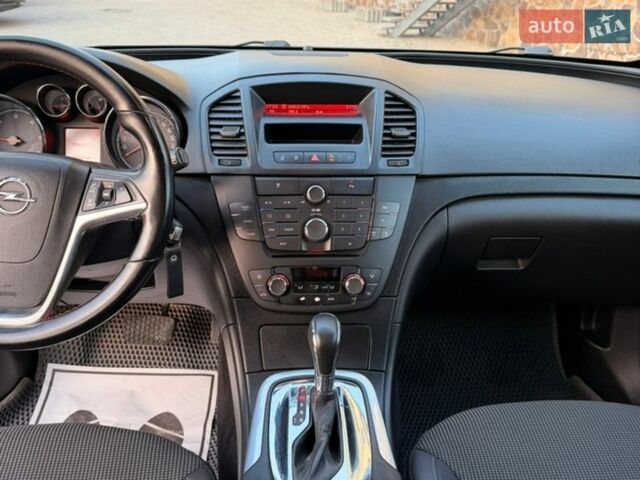 Серый Опель Инсигния, объемом двигателя 1.96 л и пробегом 217 тыс. км за 7800 $, фото 11 на Automoto.ua