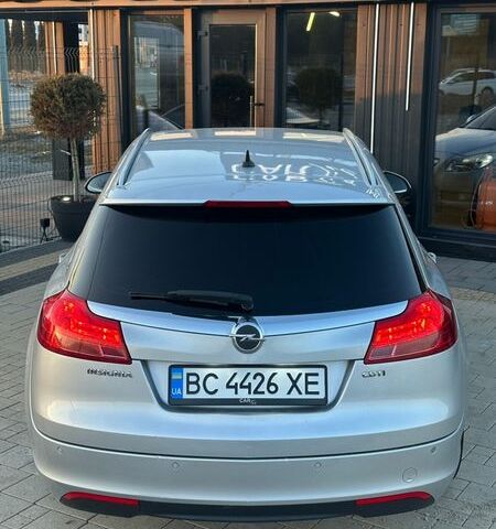 Сірий Опель Інсігнія, об'ємом двигуна 2 л та пробігом 325 тис. км за 7300 $, фото 9 на Automoto.ua