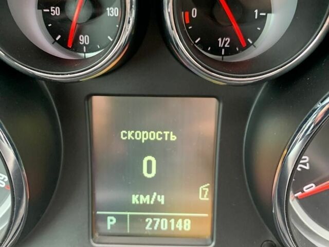 Сірий Опель Інсігнія, об'ємом двигуна 2 л та пробігом 270 тис. км за 6500 $, фото 13 на Automoto.ua