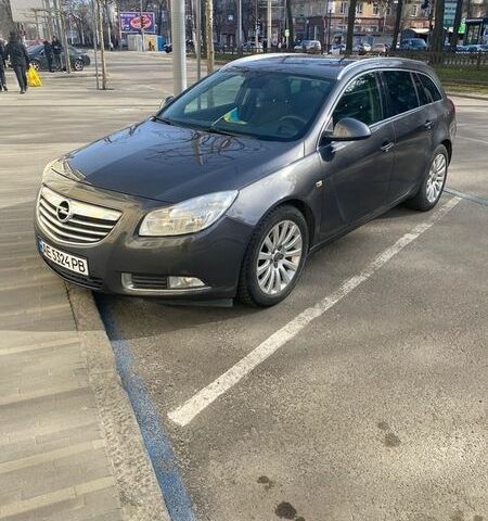 Серый Опель Инсигния, объемом двигателя 2 л и пробегом 310 тыс. км за 8500 $, фото 5 на Automoto.ua