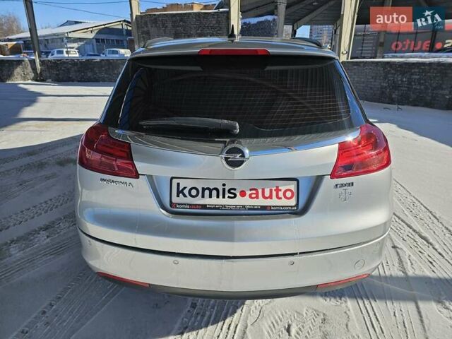 Серый Опель Инсигния, объемом двигателя 1.96 л и пробегом 254 тыс. км за 7899 $, фото 6 на Automoto.ua