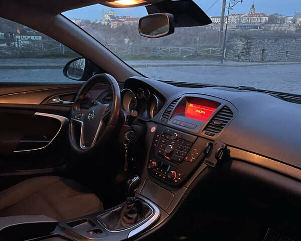 Серый Опель Инсигния, объемом двигателя 1.96 л и пробегом 265 тыс. км за 7550 $, фото 18 на Automoto.ua