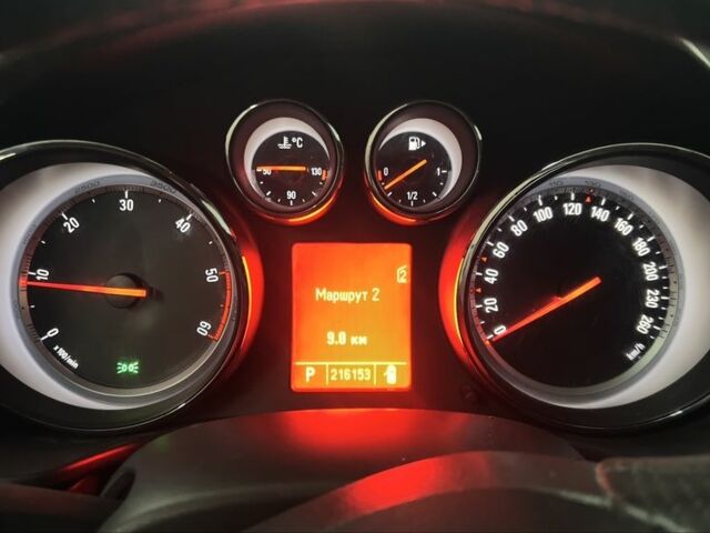 Опель Инсигния 2011 в Луцке на Automoto.ua Серый Опель Инсигния, объемом двигателя 0 л и пробегом 216 тыс. км за 8200 $, фото 13 на Automoto.ua