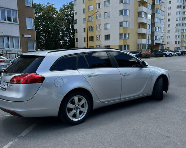 Серый Опель Инсигния, объемом двигателя 1.96 л и пробегом 251 тыс. км за 8150 $, фото 5 на Automoto.ua