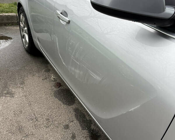 Серый Опель Инсигния, объемом двигателя 1.96 л и пробегом 303 тыс. км за 7400 $, фото 15 на Automoto.ua