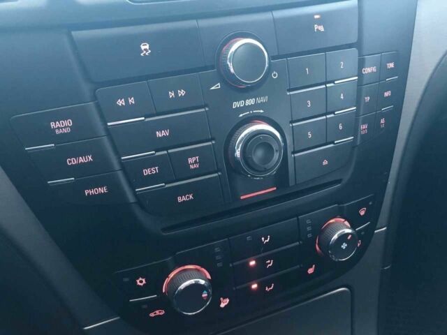 Сірий Опель Інсігнія, об'ємом двигуна 1.96 л та пробігом 254 тис. км за 7899 $, фото 11 на Automoto.ua