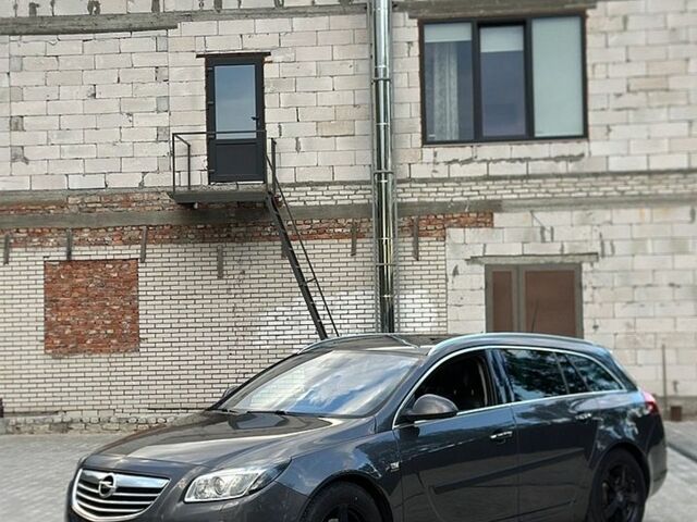 Сірий Опель Інсігнія, об'ємом двигуна 2 л та пробігом 210 тис. км за 7100 $, фото 60 на Automoto.ua
