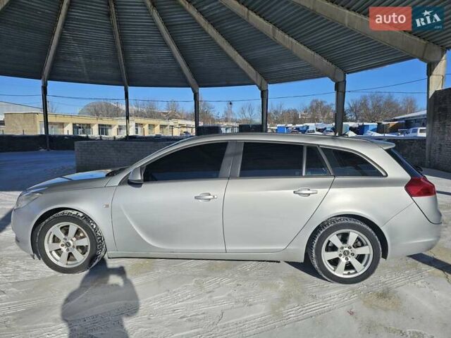 Сірий Опель Інсігнія, об'ємом двигуна 1.96 л та пробігом 254 тис. км за 7899 $, фото 9 на Automoto.ua