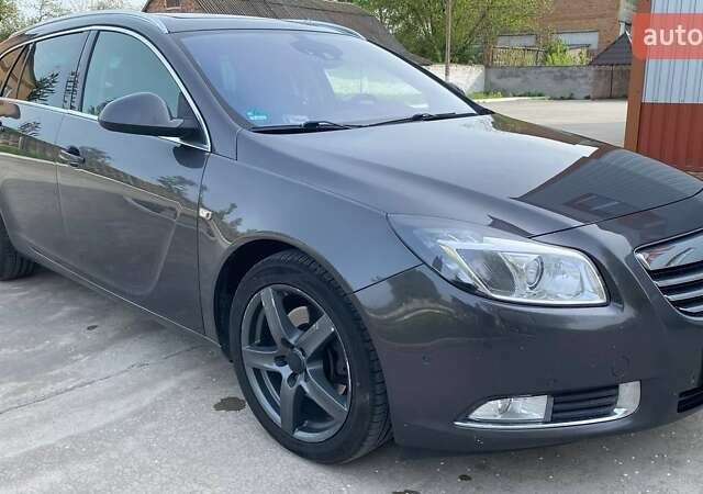 Сірий Опель Інсігнія, об'ємом двигуна 1.96 л та пробігом 221 тис. км за 12500 $, фото 24 на Automoto.ua