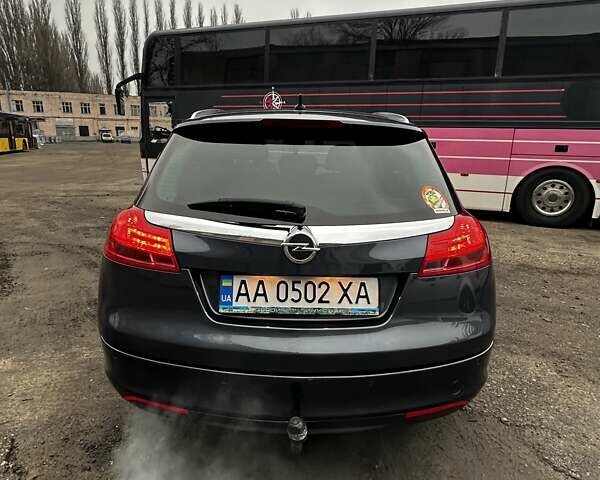 Серый Опель Инсигния, объемом двигателя 1.96 л и пробегом 271 тыс. км за 7500 $, фото 4 на Automoto.ua