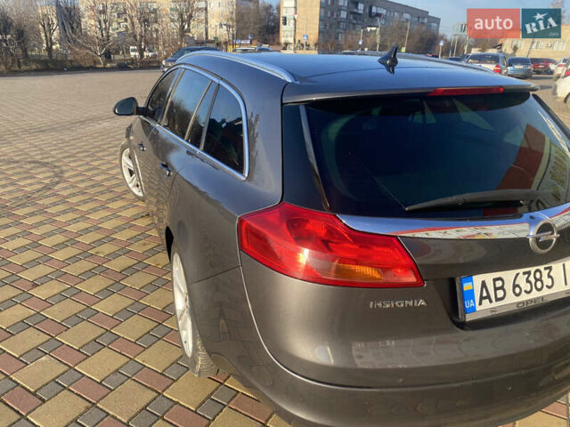 Сірий Опель Інсігнія, об'ємом двигуна 1.96 л та пробігом 227 тис. км за 6999 $, фото 4 на Automoto.ua