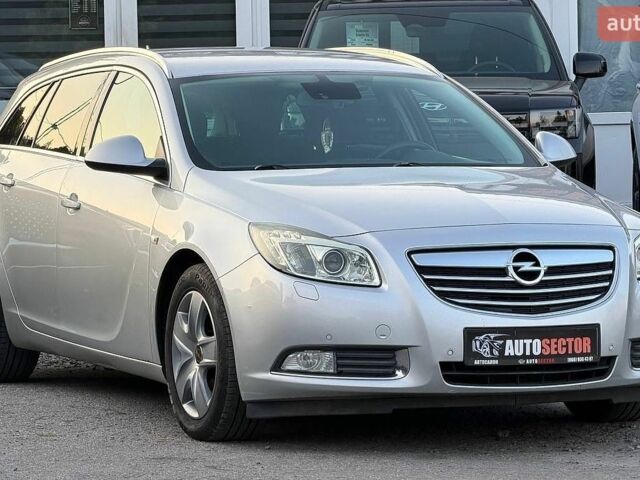 Сірий Опель Інсігнія, об'ємом двигуна 1.96 л та пробігом 215 тис. км за 8800 $, фото 4 на Automoto.ua