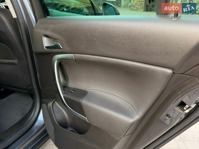 Серый Опель Инсигния, объемом двигателя 1.96 л и пробегом 217 тыс. км за 7800 $, фото 16 на Automoto.ua