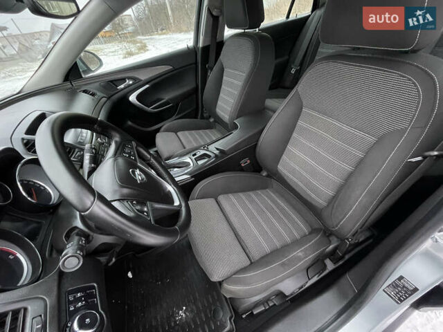 Серый Опель Инсигния, объемом двигателя 2 л и пробегом 219 тыс. км за 7650 $, фото 44 на Automoto.ua