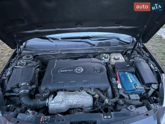 Серый Опель Инсигния, объемом двигателя 1.96 л и пробегом 218 тыс. км за 7350 $, фото 13 на Automoto.ua