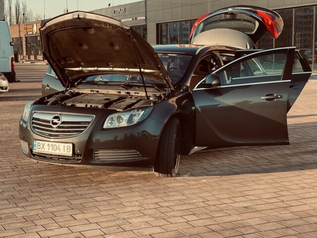 Серый Опель Инсигния, объемом двигателя 2 л и пробегом 3 тыс. км за 8000 $, фото 7 на Automoto.ua