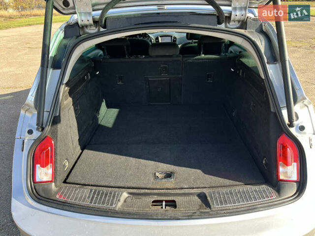 Серый Опель Инсигния, объемом двигателя 2 л и пробегом 287 тыс. км за 7400 $, фото 8 на Automoto.ua