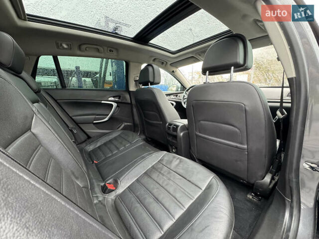 Серый Опель Инсигния, объемом двигателя 1.96 л и пробегом 270 тыс. км за 8500 $, фото 7 на Automoto.ua