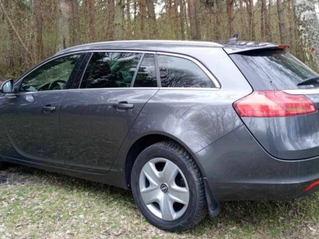 Сірий Опель Інсігнія, об'ємом двигуна 2 л та пробігом 254 тис. км за 7500 $, фото 3 на Automoto.ua