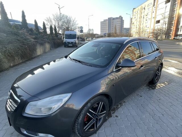 Серый Опель Инсигния, объемом двигателя 2 л и пробегом 219 тыс. км за 6950 $, фото 8 на Automoto.ua