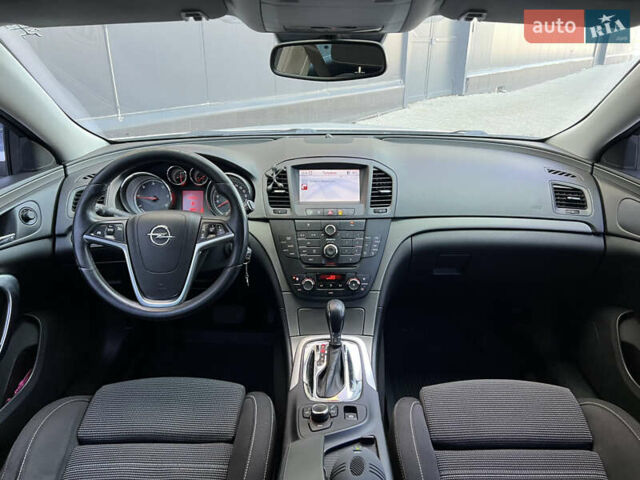 Серый Опель Инсигния, объемом двигателя 1.96 л и пробегом 240 тыс. км за 7600 $, фото 20 на Automoto.ua