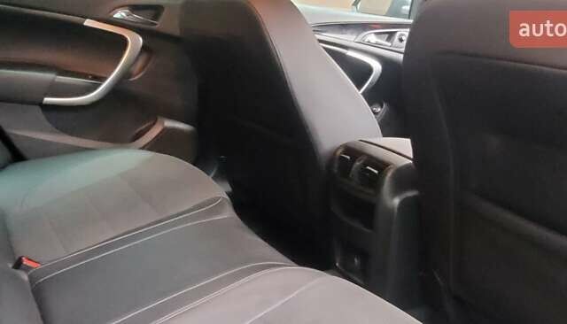 Сірий Опель Інсігнія, об'ємом двигуна 1.96 л та пробігом 214 тис. км за 8950 $, фото 20 на Automoto.ua