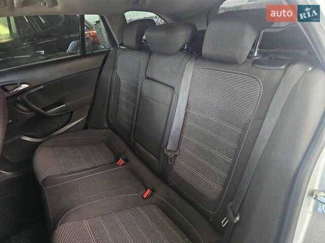 Серый Опель Инсигния, объемом двигателя 1.96 л и пробегом 254 тыс. км за 7899 $, фото 16 на Automoto.ua