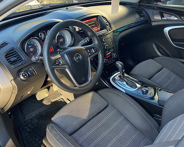 Серый Опель Инсигния, объемом двигателя 1.96 л и пробегом 312 тыс. км за 8700 $, фото 7 на Automoto.ua