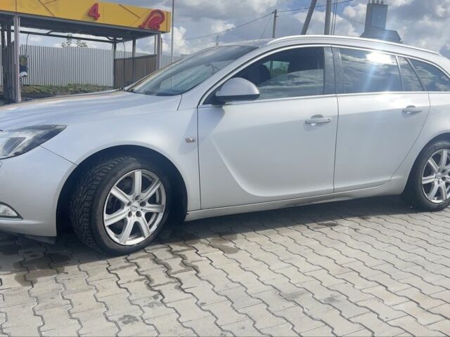 Опель Инсигния 2011 в Луцке на Automoto.ua Серый Опель Инсигния, объемом двигателя 0 л и пробегом 216 тыс. км за 8200 $, фото 5 на Automoto.ua