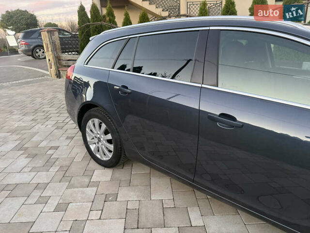 Серый Опель Инсигния, объемом двигателя 1.96 л и пробегом 241 тыс. км за 6450 $, фото 3 на Automoto.ua