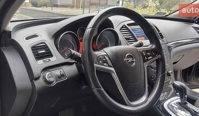 Сірий Опель Інсігнія, об'ємом двигуна 1.96 л та пробігом 214 тис. км за 8950 $, фото 19 на Automoto.ua