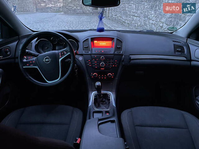 Серый Опель Инсигния, объемом двигателя 1.96 л и пробегом 265 тыс. км за 7550 $, фото 12 на Automoto.ua