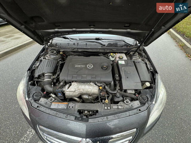 Серый Опель Инсигния, объемом двигателя 1.96 л и пробегом 270 тыс. км за 8500 $, фото 16 на Automoto.ua