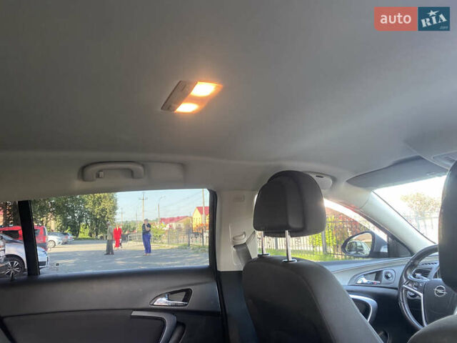 Сірий Опель Інсігнія, об'ємом двигуна 1.96 л та пробігом 305 тис. км за 8000 $, фото 8 на Automoto.ua