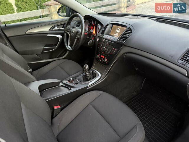 Серый Опель Инсигния, объемом двигателя 1.96 л и пробегом 241 тыс. км за 6450 $, фото 20 на Automoto.ua