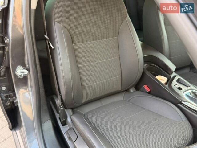 Серый Опель Инсигния, объемом двигателя 1.96 л и пробегом 217 тыс. км за 7800 $, фото 15 на Automoto.ua