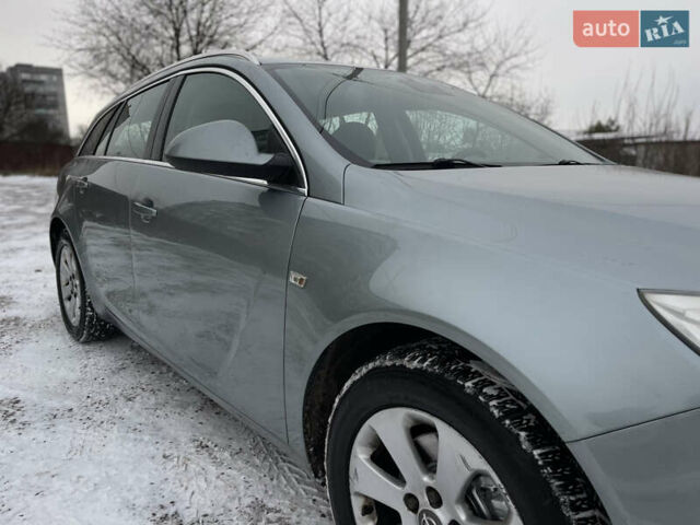 Серый Опель Инсигния, объемом двигателя 2 л и пробегом 219 тыс. км за 7650 $, фото 15 на Automoto.ua