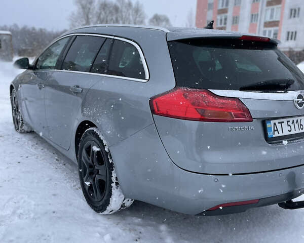 Серый Опель Инсигния, объемом двигателя 1.96 л и пробегом 390 тыс. км за 6300 $, фото 9 на Automoto.ua