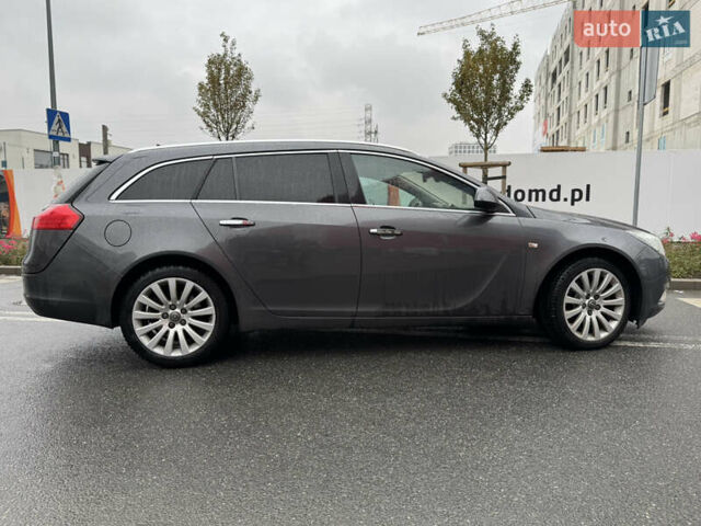 Серый Опель Инсигния, объемом двигателя 1.96 л и пробегом 270 тыс. км за 8500 $, фото 3 на Automoto.ua