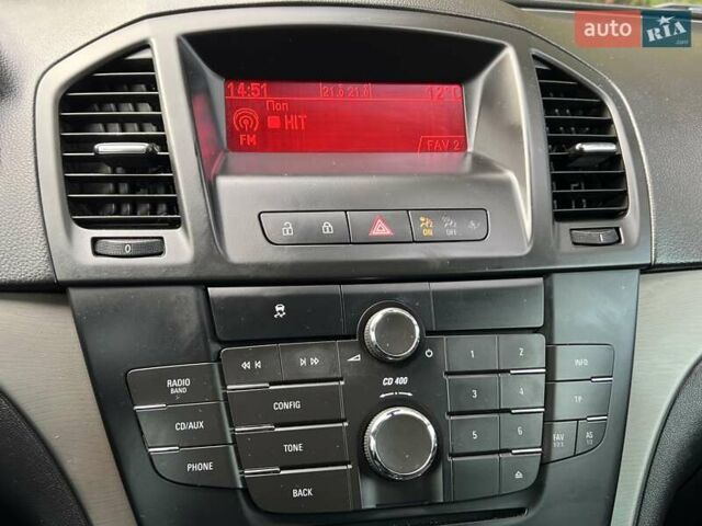 Серый Опель Инсигния, объемом двигателя 2 л и пробегом 249 тыс. км за 6999 $, фото 19 на Automoto.ua