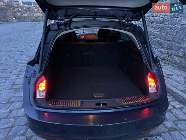 Серый Опель Инсигния, объемом двигателя 1.96 л и пробегом 265 тыс. км за 7550 $, фото 14 на Automoto.ua