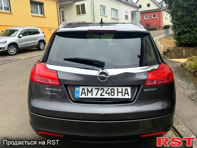 Сірий Опель Інсігнія, об'ємом двигуна 2 л та пробігом 160 тис. км за 5600 $, фото 3 на Automoto.ua