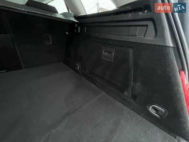 Серый Опель Инсигния, объемом двигателя 2 л и пробегом 219 тыс. км за 7650 $, фото 91 на Automoto.ua