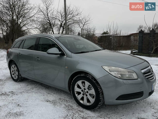 Серый Опель Инсигния, объемом двигателя 2 л и пробегом 219 тыс. км за 7650 $, фото 37 на Automoto.ua