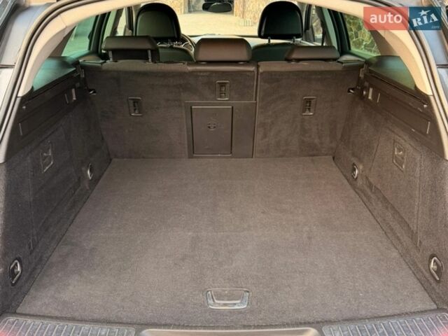 Серый Опель Инсигния, объемом двигателя 1.96 л и пробегом 217 тыс. км за 7800 $, фото 18 на Automoto.ua