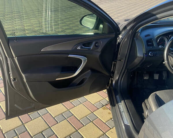 Сірий Опель Інсігнія, об'ємом двигуна 1.96 л та пробігом 227 тис. км за 6999 $, фото 12 на Automoto.ua