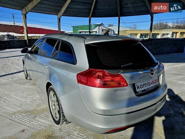 Сірий Опель Інсігнія, об'ємом двигуна 1.96 л та пробігом 254 тис. км за 7899 $, фото 8 на Automoto.ua