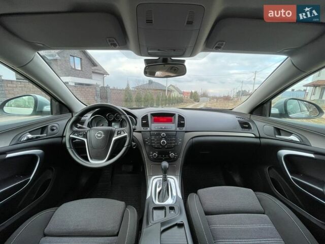 Серый Опель Инсигния, объемом двигателя 2 л и пробегом 220 тыс. км за 7250 $, фото 55 на Automoto.ua