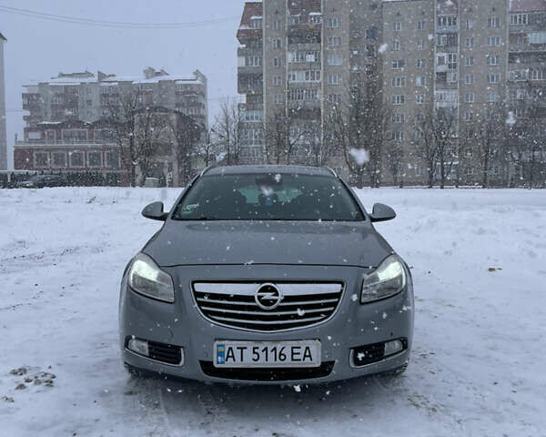 Серый Опель Инсигния, объемом двигателя 1.96 л и пробегом 390 тыс. км за 6300 $, фото 2 на Automoto.ua